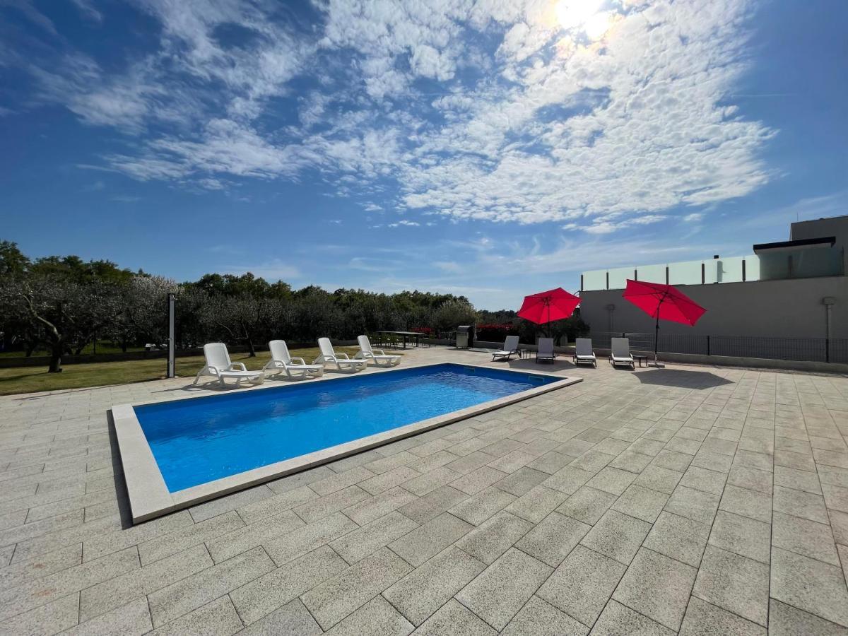 Villa Casa Storija Novigrad Istria Exteriör bild