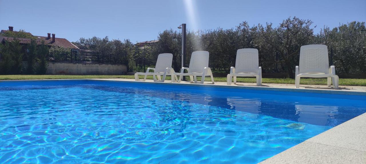 Villa Casa Storija Novigrad Istria Exteriör bild